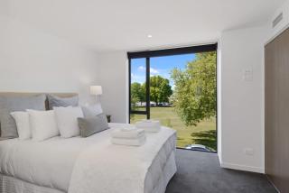 Latimer View Apartment - 3