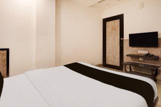 Super Hotel O Vatva Railway Station Formerly Anmol Palace - 6