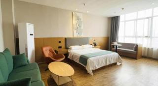 GreenTree Inn Xinxiang Fengqiu County Xingfu Road - 1