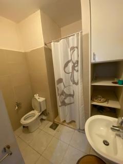 Spacious 2BR Pool-View Apartment in Hadaba - 1