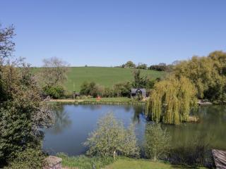 Acorn Lodge At Bridge Lake Farm & Fishery - 5
