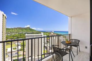 31FL Newly Renovated with Diamond Head View, Steps to beach - 8
