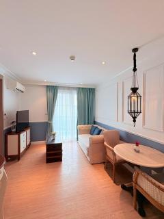 Seven Seas Côte d'Azur - NaJomtien King Bed - 9