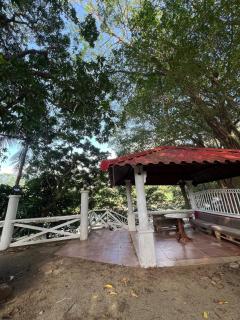 Casa de Verano en Río de Chepo con billar y gazebo - 3
