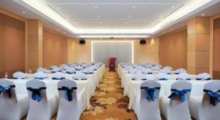 Vienna Hotel Jiangxi Jiujiang Gongqingcheng High-Speed Railway Station - 1