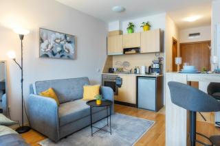 Aspen Nest with Pool and Spa near Bansko and Razlog - 8