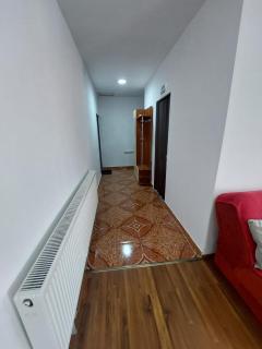 Apartament 5 camere Costinesti centru, la 5 minute de plaja - 2