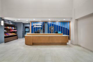 Hampton Inn By Hilton Addison Dallas - 3