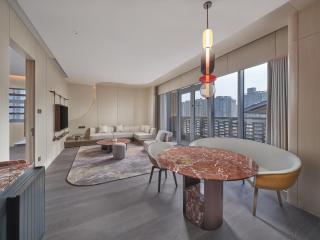 The Reserve Hotel Luoyang, Curio Collection By Hilton - 3
