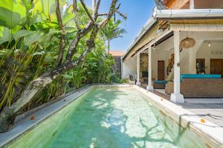 Villa Shanti - 3BR Private Tropical Villa with Pool in Seminyak - 3
