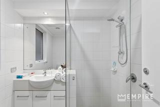 James Henty Apartments - 4