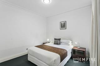 James Henty Apartments - 5