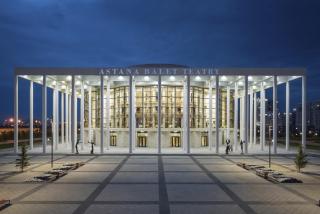 Уютная квартира у Expo - 7