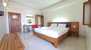 J2 Hotel - 4