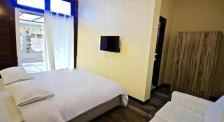Art Hotel Sanamchai - 9