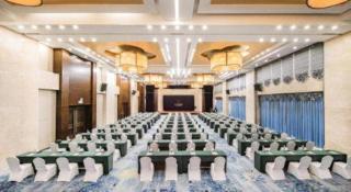 Hundred Hotel Qingdao - 3