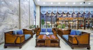 Hundred Hotel Qingdao - 1