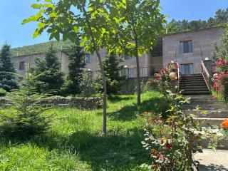 Yeghevnut Goris - 8