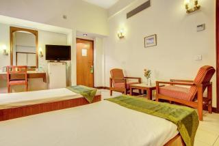 Hotel Ajanta Continental - Dehradun - 3