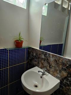 J&E LUxury Homestay-Iloilo - 7