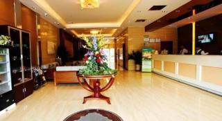GreenTree Inn Guangzhou Panyu Bus Station Business Hotel - Guangzhou - 2