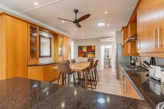 Odenvillea House - Amazing Sea Views - 8