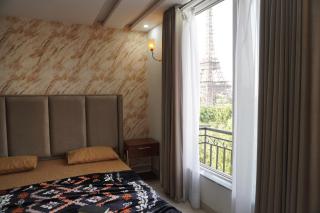 Eifel Heights Apartments - 2