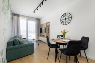 Klimatyzowane Apartamenty Art Lake w Mielnie z Parkingiem i Basenem by Noclegi Renters - 1