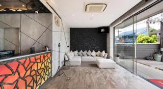 NG Hotel - 9