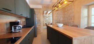 Beautiful renovated stone villa - 9