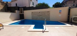Beautiful renovated stone villa - 8