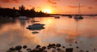 Casa Lagoon Beachfront Apartment Grand Baie - 1