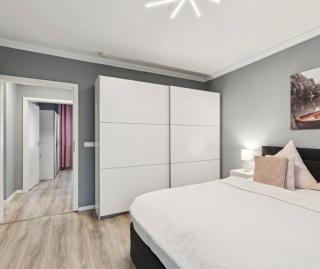 Prime Host Family Apartment - 2