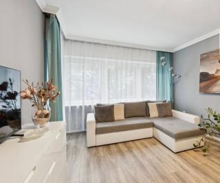 Prime Host Family Apartment - 9