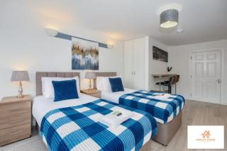 Twin Studio - Town Centre - Newley Refurbished - Long Stays Welcome - 8