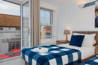 Twin Studio - Town Centre - Newley Refurbished - Long Stays Welcome - 7