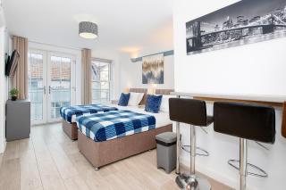 Twin Studio - Town Centre - Newley Refurbished - Long Stays Welcome - 5