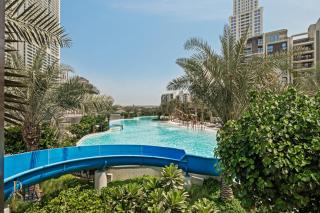 Tranquil Luxury Modern Living at Pearl Horizon by DuStay - 2