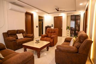 Spacious 2BHK with Lift Access in Central Delhi - 5