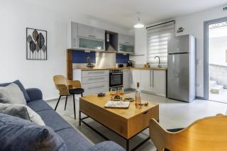The Grey Nest - Skopelos Town Hideaway - 8