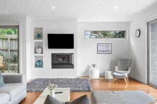 Premium Location Family and Pet Friendly Property - 7