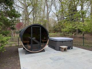 Spacious 5-BR 4-Bath Pool in East Hamptons - East Hampton - 6