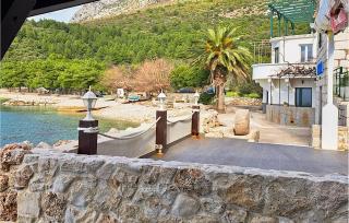 Beach Front Home In Podaca With House Sea View - 9