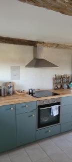 Atma Guesthouse - cozy and simple farmhouse bed & breakfast - 9
