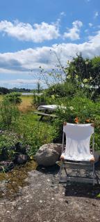 Atma Guesthouse - cozy and simple farmhouse bed & breakfast - 8