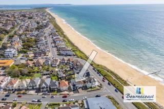 GRANGE ROAD by BOURNECOAST - A Contemporary Holiday Home Near Sandy Beaches - HB4260 - 0