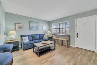 Okaloosa Island 1BR Condo w/ Direct Beach Access - 9