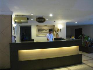 Hotel Centrepoint (Self Check In After 5PM) - 9