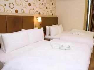 Tropicana Boutique Hotel - 4