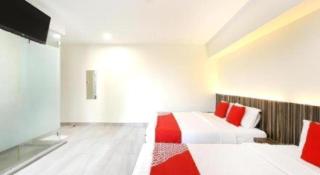 OYO 718 Mr J Hotel Wakaf Che Yeh 1 - 6